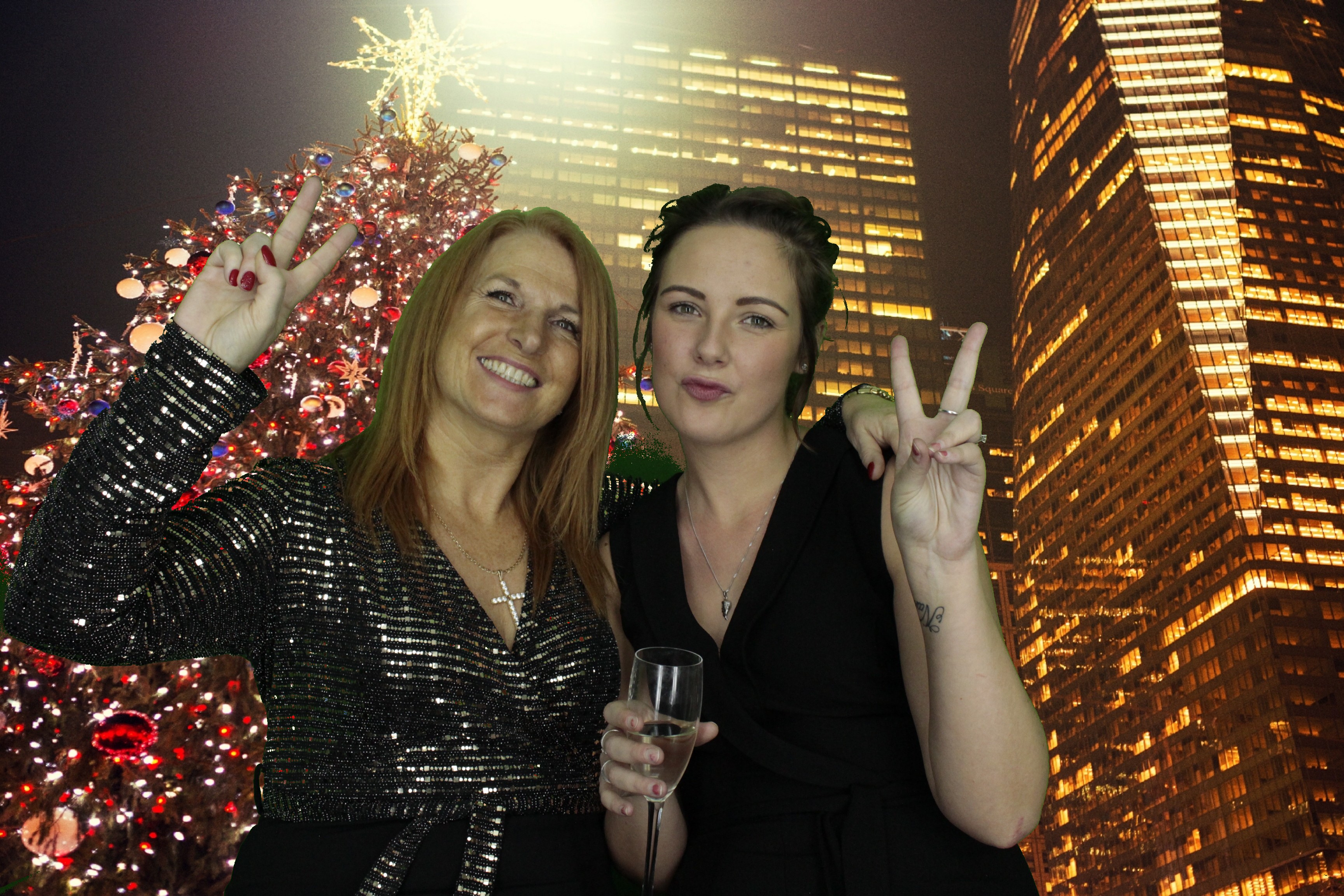 Silvermere Christmas Party | View more photos from the event at gallery.myphotoboothexperience.co.uk/u/MyPhotoBoothExperienceLtd/Silvermere-Christmas-Party-3